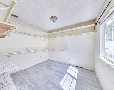 4053 Bayberry - Photo Thumbnail 30