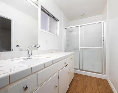6985 Wisconsin Avenue - Photo Thumbnail 11
