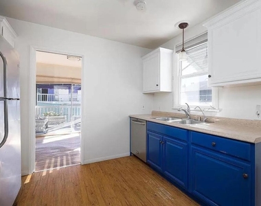 6985 Wisconsin Avenue - Photo Thumbnail 1