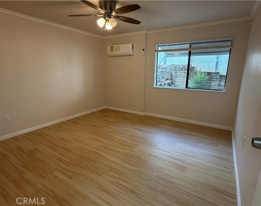 5304 Dillard Court - Photo Thumbnail 8