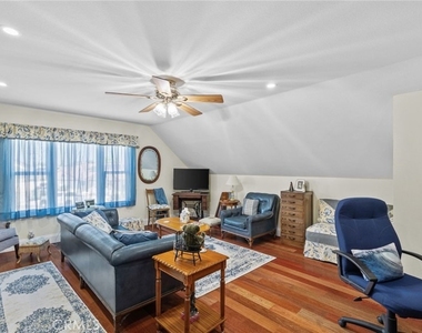 8852 Monterey Circle - Photo Thumbnail 2