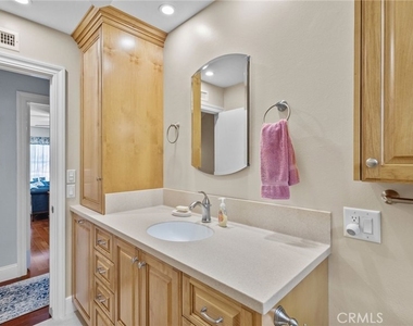 8852 Monterey Circle - Photo Thumbnail 4