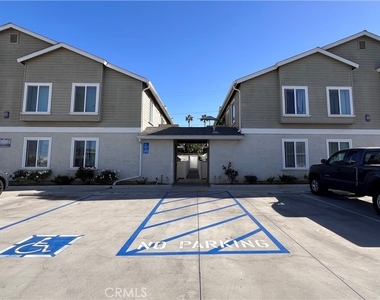 765 Florida Street - Photo Thumbnail 2