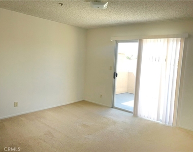 11604 Walcroft Street - Photo Thumbnail 8