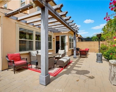 60 Sedgewick - Photo Thumbnail 21