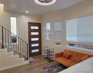 6920 1/2 Loma Verde - Photo Thumbnail 20