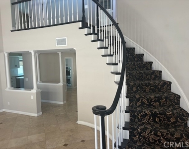 16 Somerset - Photo Thumbnail 5
