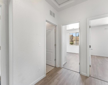 3 Mill Springs Court - Photo Thumbnail 16