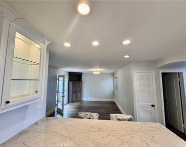896 Quivera - Photo Thumbnail 15