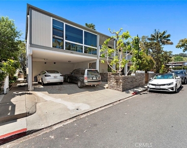 280 Aster Street - Photo Thumbnail 11