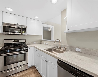 280 Aster Street - Photo Thumbnail 15