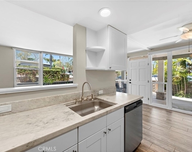 280 Aster Street - Photo Thumbnail 5