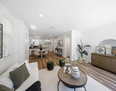385 N Avelina - Photo Thumbnail 2