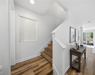 385 N Avelina - Photo Thumbnail 7