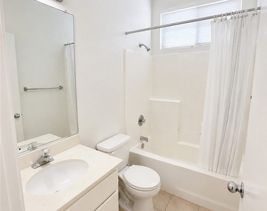33247 Avenida Bicicleta - Photo Thumbnail 16