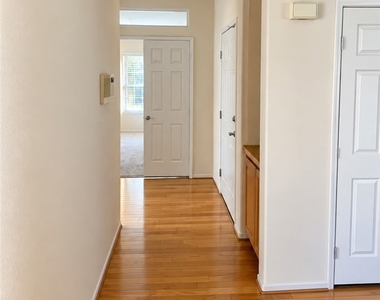 26694 Tropicana Drive - Photo Thumbnail 11