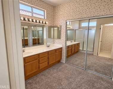 26694 Tropicana Drive - Photo Thumbnail 17