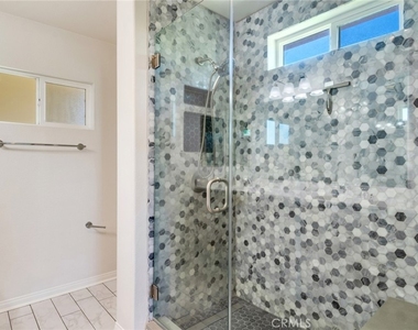1510 Orange Avenue - Photo Thumbnail 11