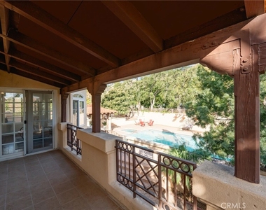 828 S Sunset Canyon - Photo Thumbnail 21