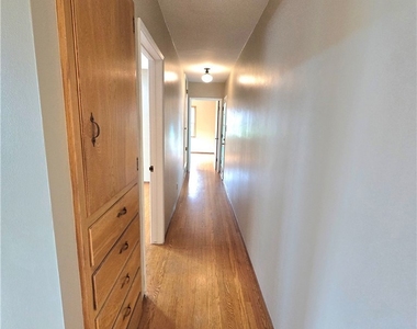932 W Granada Court - Photo Thumbnail 12