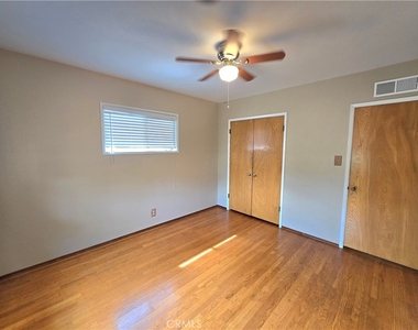 932 W Granada Court - Photo Thumbnail 10