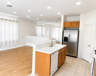 13900 Nelliebell - Photo Thumbnail 8