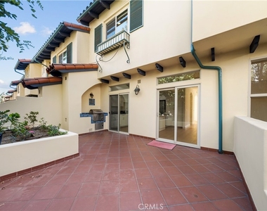 2753 Piedmont - Photo Thumbnail 20