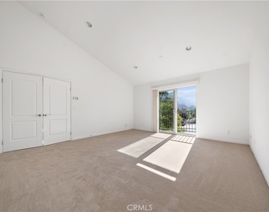 2753 Piedmont - Photo Thumbnail 24