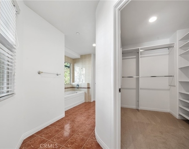 2753 Piedmont - Photo Thumbnail 26