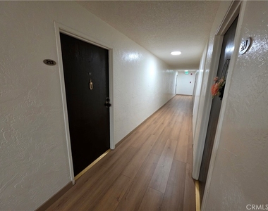 500 Jackson Place - Photo Thumbnail 6