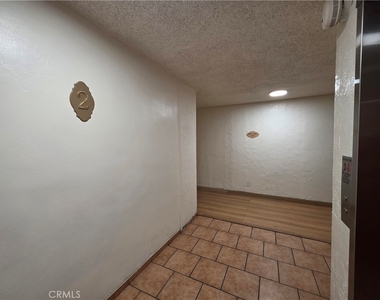 500 Jackson Place - Photo Thumbnail 5