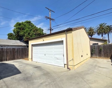 1721 W 39th Pl - Photo Thumbnail 12