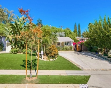 21447 Providencia Street - Photo Thumbnail 2