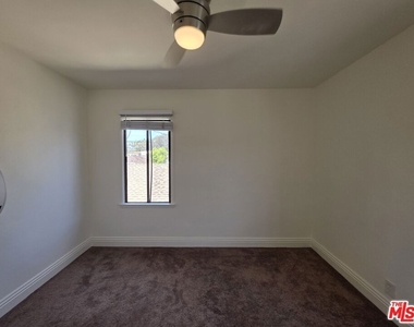 221 Argonne Avenue - Photo Thumbnail 46