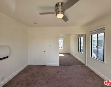 221 Argonne Avenue - Photo Thumbnail 19