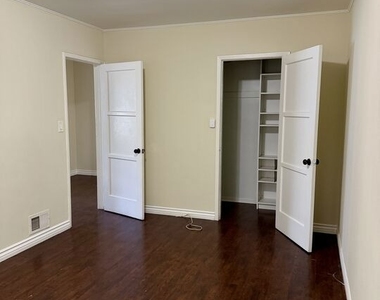 1244 Smithwood Drive - Photo Thumbnail 13