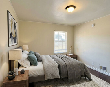 1244 Smithwood Drive - Photo Thumbnail 11