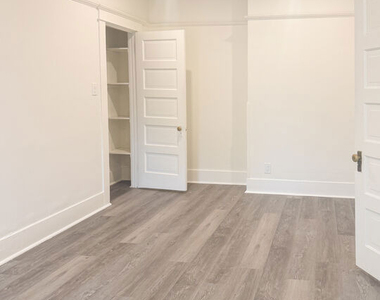113 N Ivy Avenue - Photo Thumbnail 9