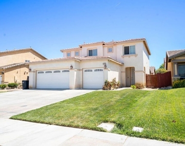 3056 Janine Avenue - Photo Thumbnail 2