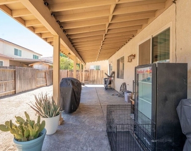 3056 Janine Avenue - Photo Thumbnail 39