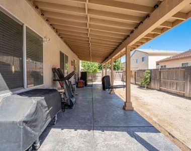 3056 Janine Avenue - Photo Thumbnail 37