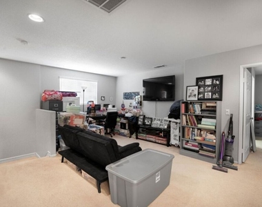 3056 Janine Avenue - Photo Thumbnail 22