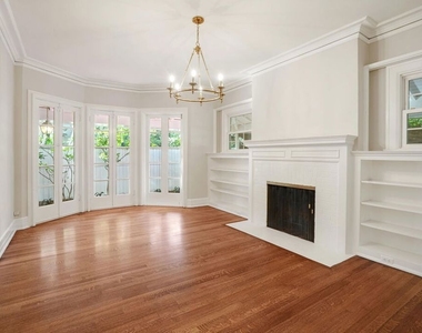 301 S Arden Boulevard - Photo Thumbnail 9