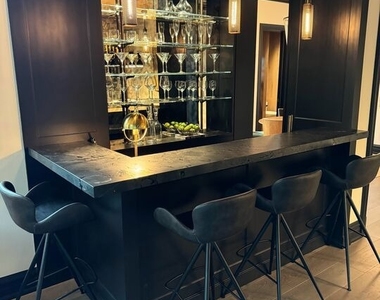 888 Toulon Drive - Photo Thumbnail 14