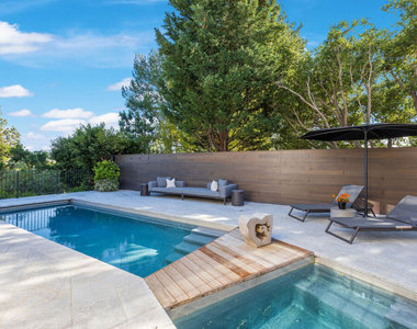 888 Toulon Drive - Photo Thumbnail 30
