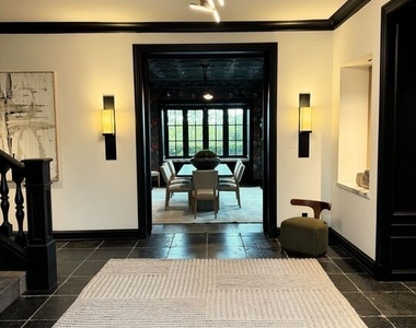 888 Toulon Drive - Photo Thumbnail 1