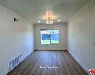 2863 Carmar Way - Photo Thumbnail 11