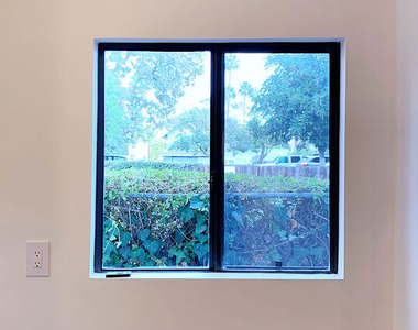 532 El Dorado Street - Photo Thumbnail 14