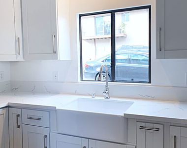 532 El Dorado Street - Photo Thumbnail 11
