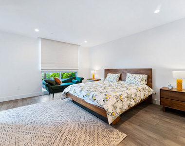 728 N Sweetzer Avenue - Photo Thumbnail 21